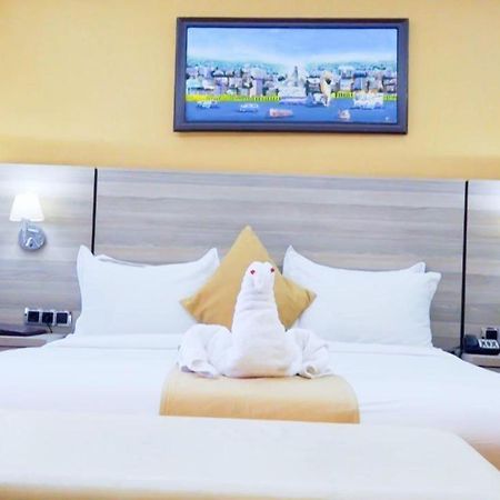 Holiday Hotel Адис Абеба Екстериор снимка