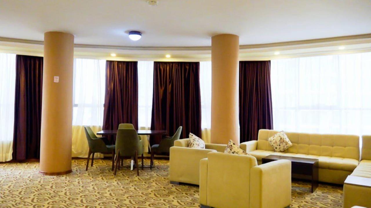 Holiday Hotel Адис Абеба Екстериор снимка